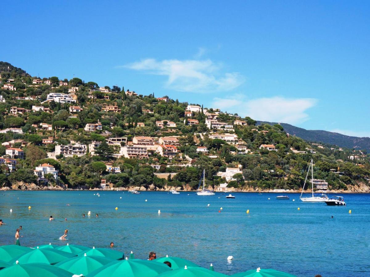 Apartment Les Roses Lauriers By Interhome Le Lavandou Luaran gambar