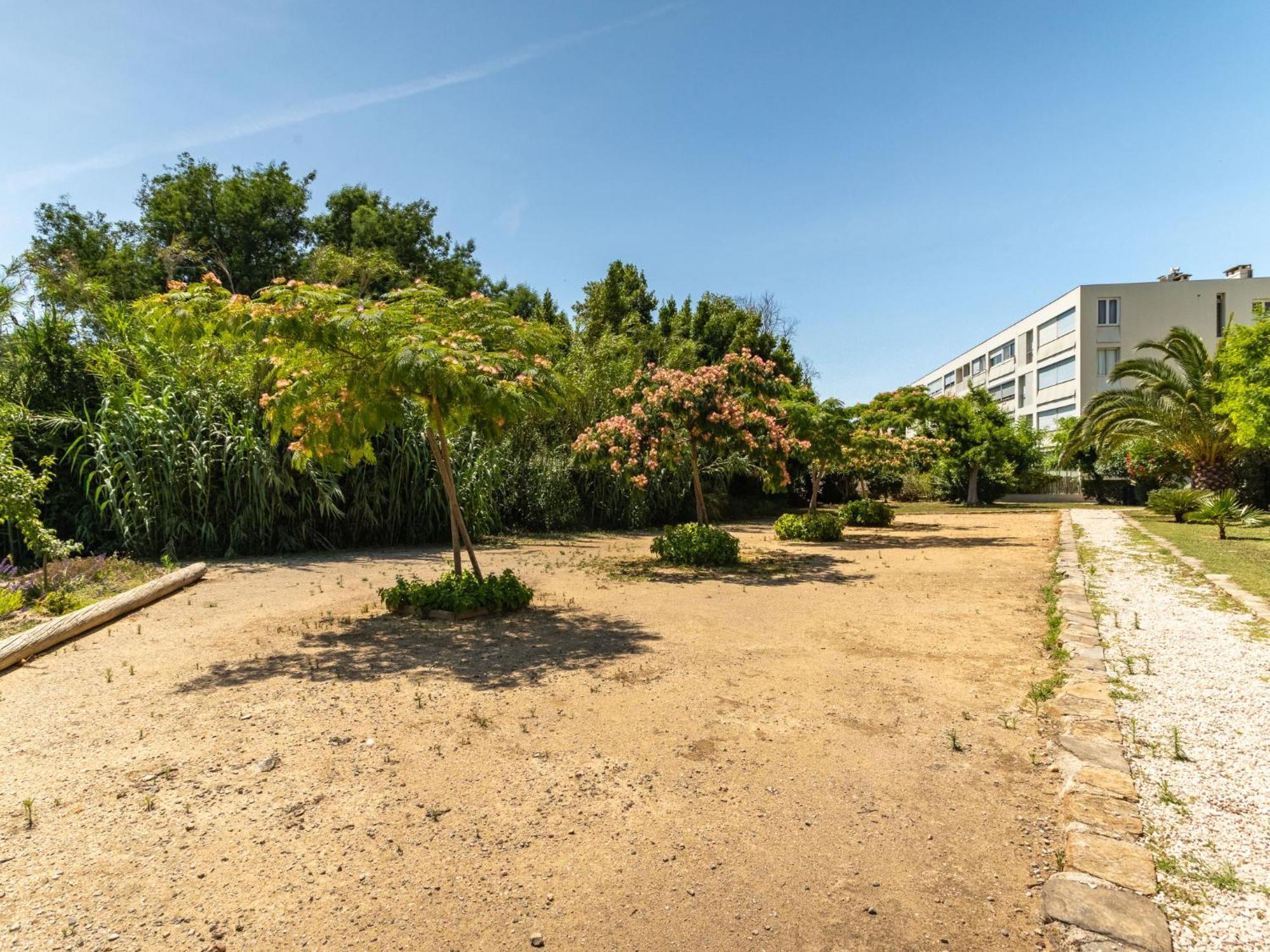Apartment Les Roses Lauriers By Interhome Le Lavandou Luaran gambar